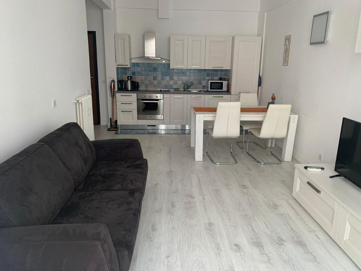 Appartement Poseidon Near Sea ニース エクステリア 写真